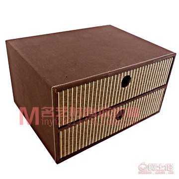 高效收納新選擇 自主廠家直銷木質(zhì)衣物收納箱